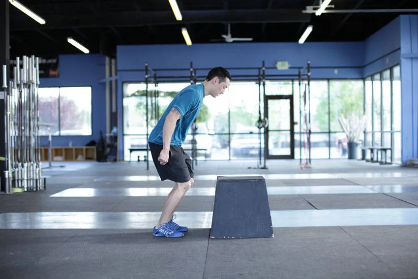 Box Jump demonstration, photo 1