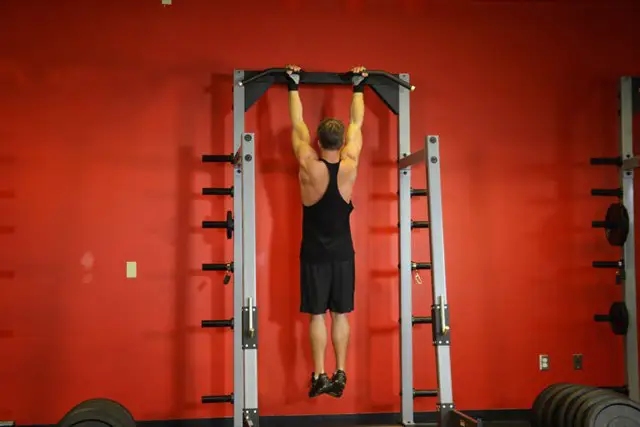 Chin-Ups starting position