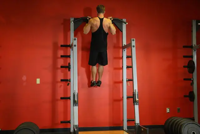 Chin-Ups end position