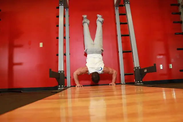 Handstand Push-Ups end position