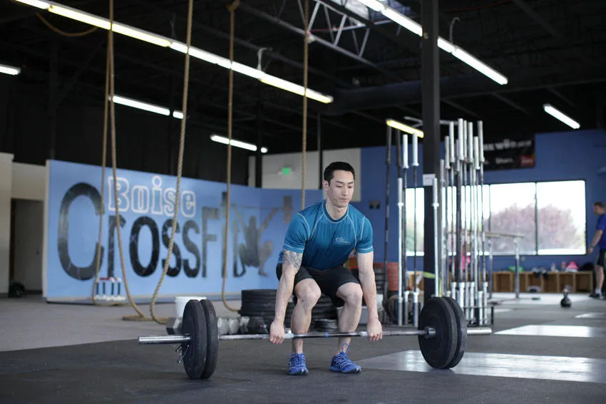 Power Clean demonstration, photo 1