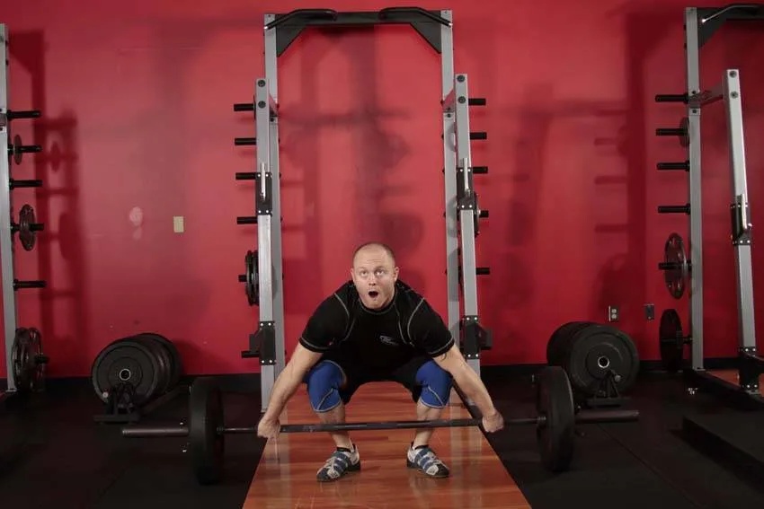 Squat Snatch demonstration, photo 1